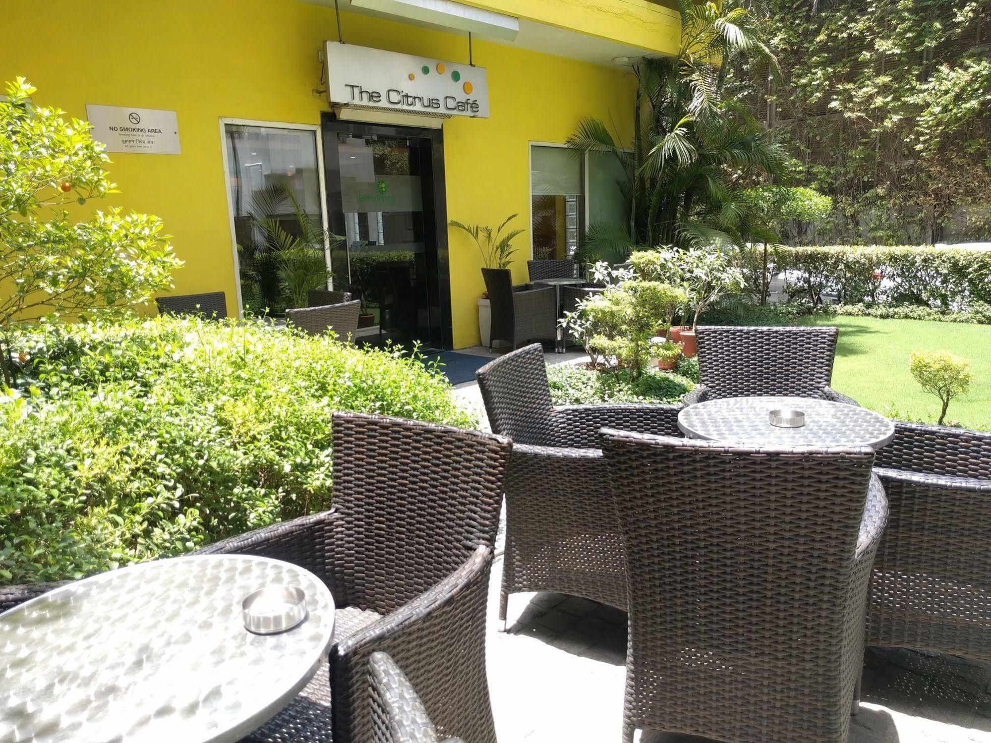 Lemon Tree Hotel, Udyog Vihar, Gurugram Gurgaon Luaran gambar