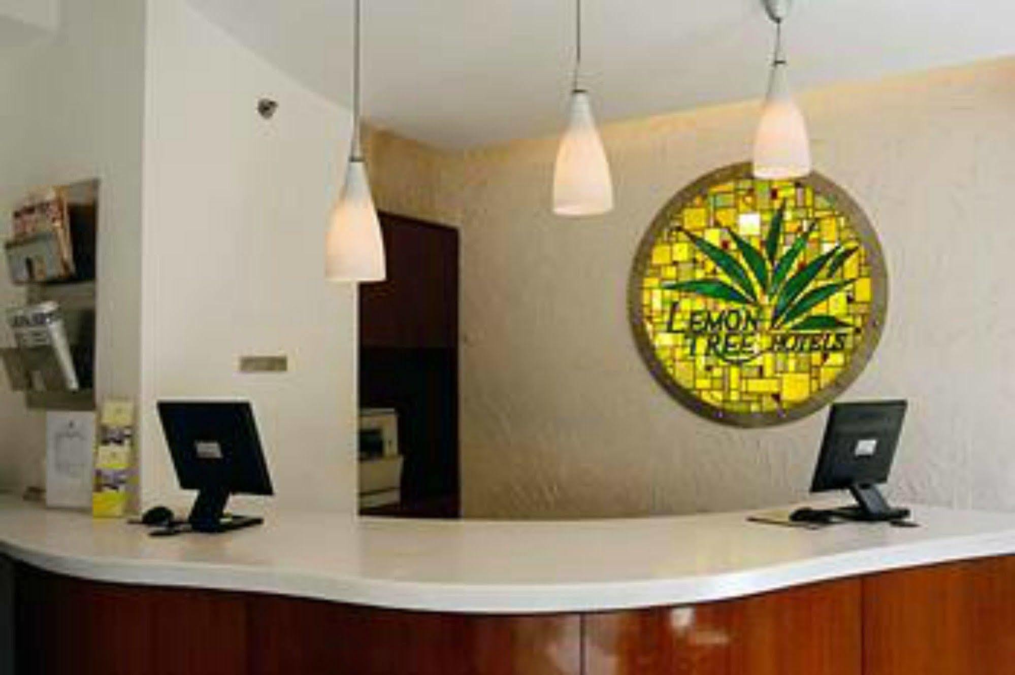 Lemon Tree Hotel, Udyog Vihar, Gurugram Gurgaon Luaran gambar